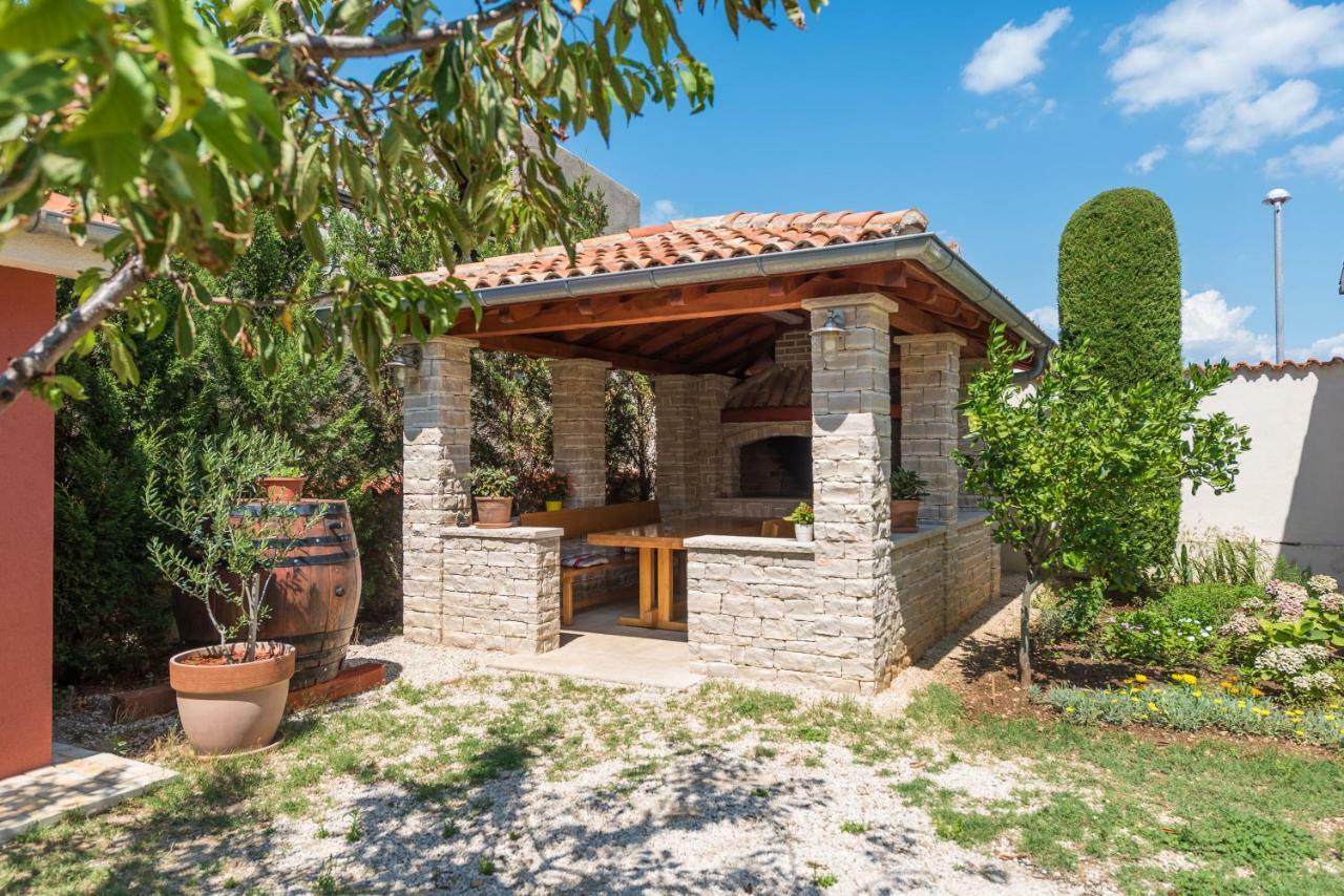 Holiday House Lavanda Vrsi Esterno foto